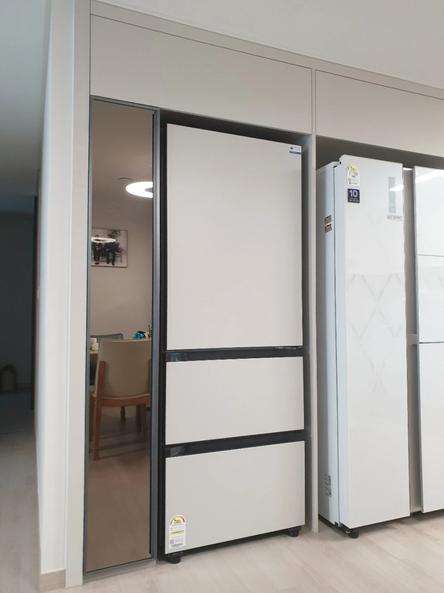 남양주 두산 알프하임 냉장고장 거울문 시공 사진 23