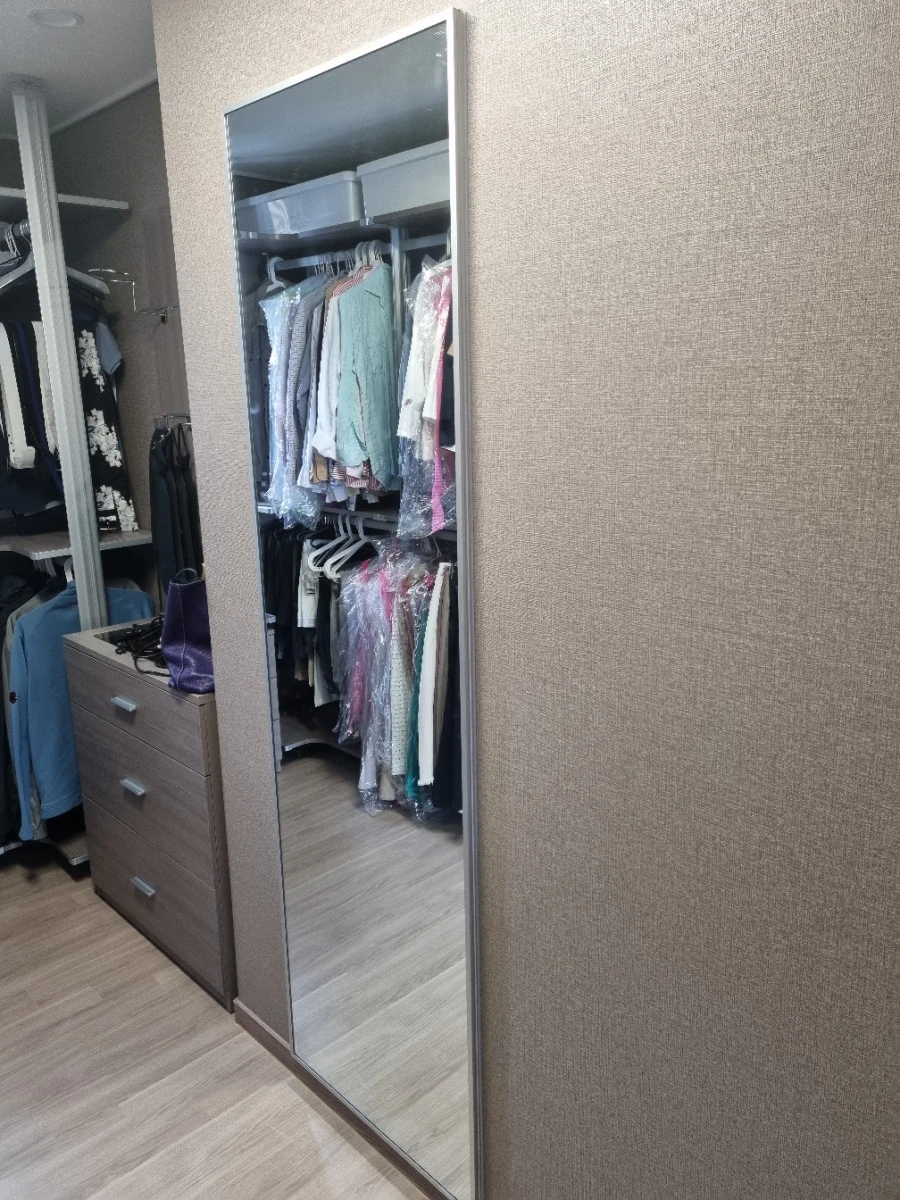서초그랑자이 전신거울 시공 사진 2