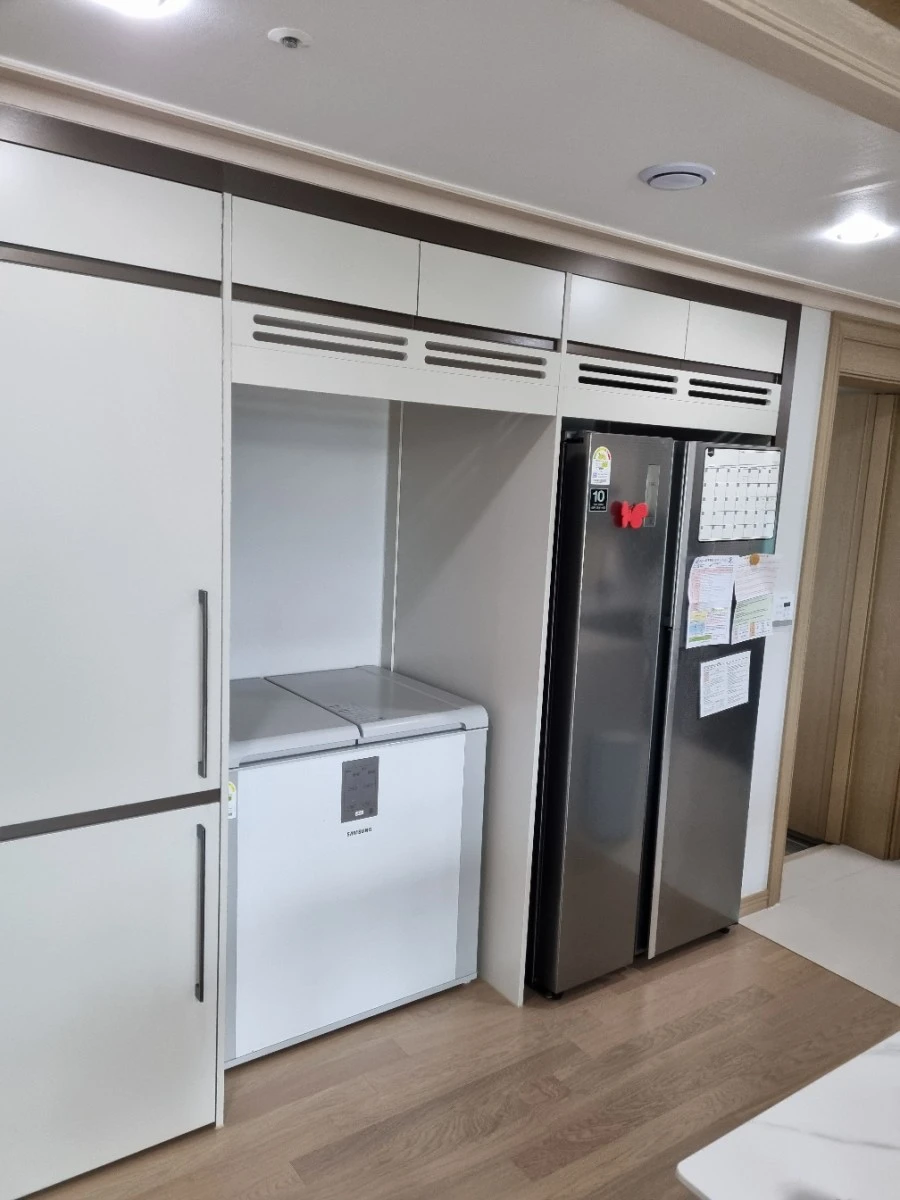 송산신도시 노블랜드 5·6차 냉장고장 거울문 시공 사진 7