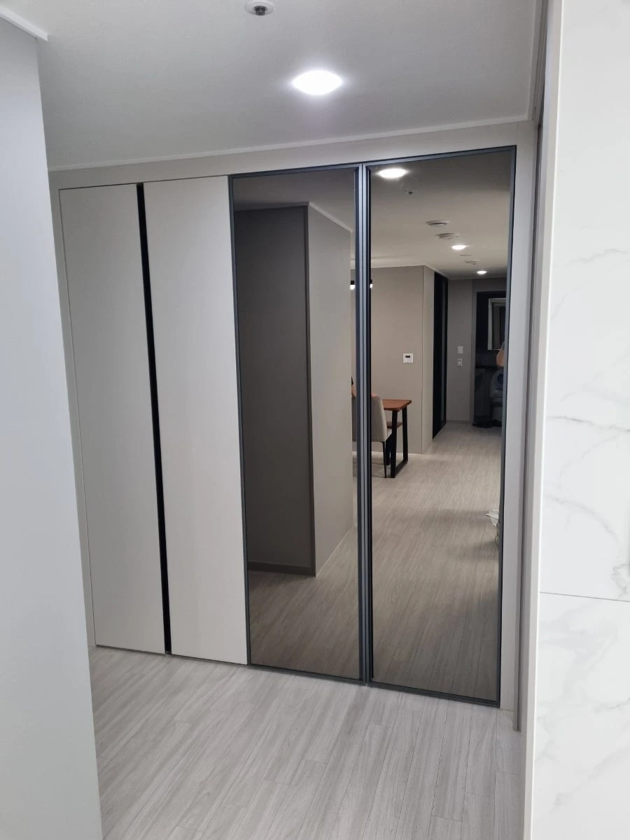 신흥역 하늘채 랜더스원 1·2·3·4단지 장식장 거울문 시공 사진 14