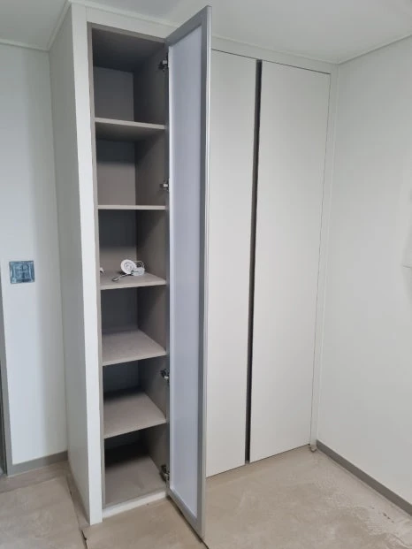 청량리역 한양수자인 그라시엘 장식장 거울문 시공 사진 3