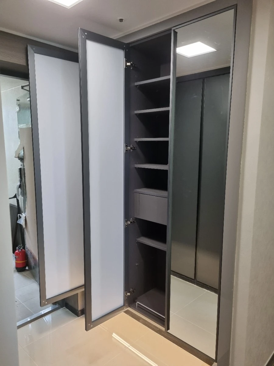 판교더샵 포레스트 11·12단지 신발장 거울문 시공 사진 6