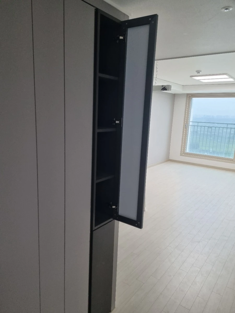 평택 동문굿모닝힐 맘시티 3단지 장식장 유리문 시공 사진 23