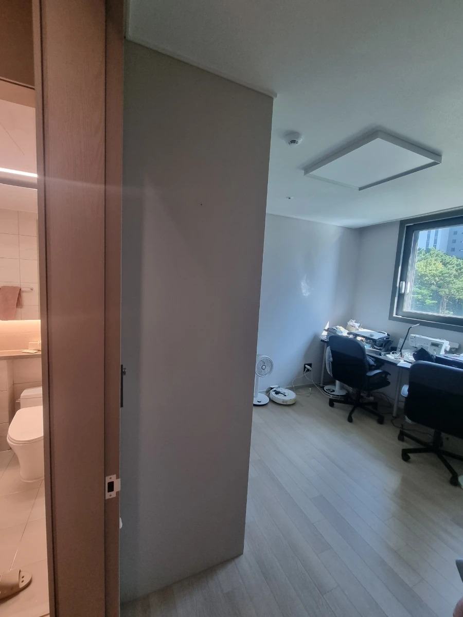 포레나 북수원 전신거울 시공 사진 1